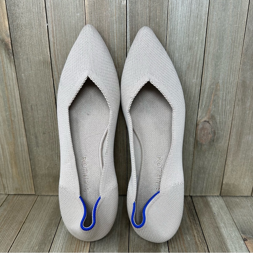 Rothy’s The Point Ecru Beige Marbled Sole Pointed Toe Flats Shoe Size 10